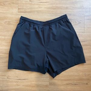 Lululemon pace breaker shorts 5 in